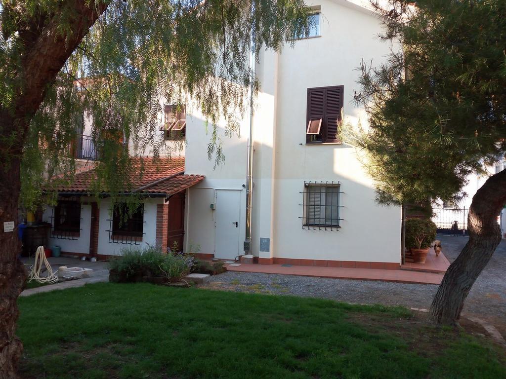 Casa Zafferano Guest House Albenga Exterior foto
