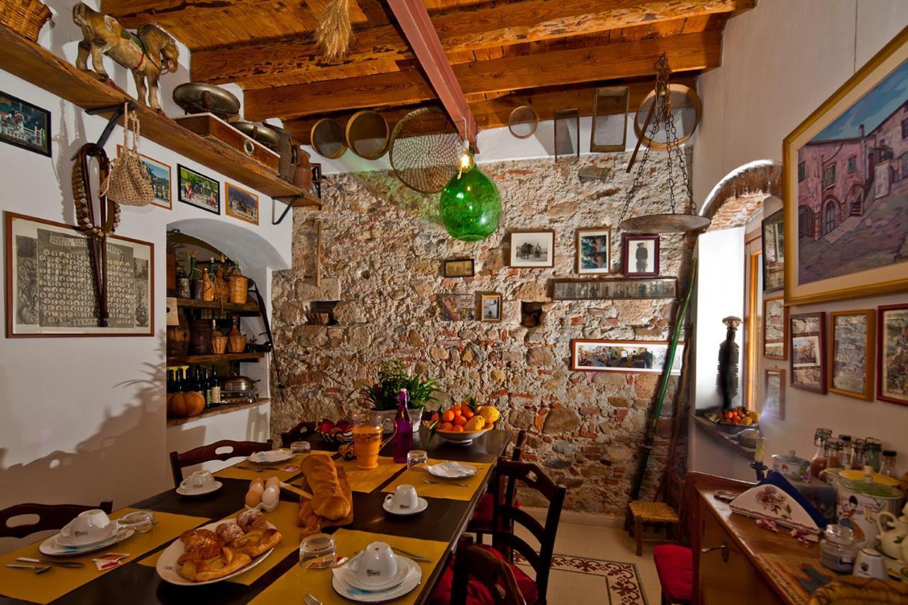 Casa Zafferano Guest House Albenga Exterior foto